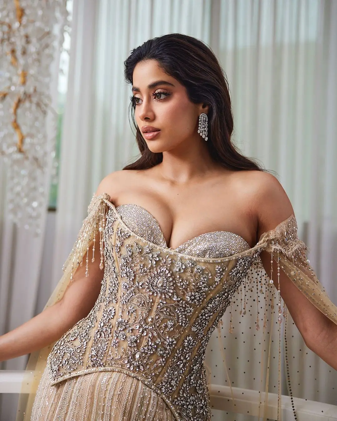 Janhvi Kapoor Stills at Anant ambani and Radhika merchant wedding